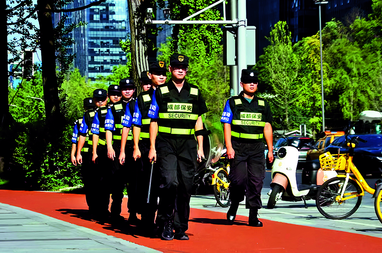 街面巡逻-1.jpg 街面巡逻-1.jpg