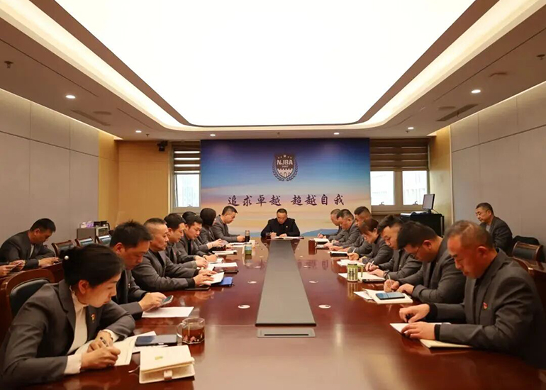 3 029f8244.jpg 3 029f8244.jpg