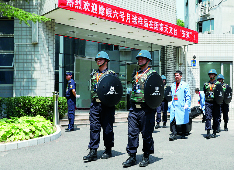 执行押运任务.jpg 执行押运任务.jpg