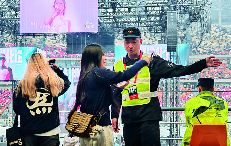 文明服务.jpg 文明服务.jpg