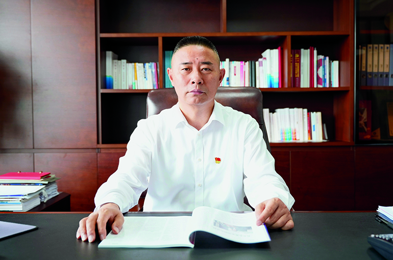 赵爱忠.jpg 赵爱忠.jpg